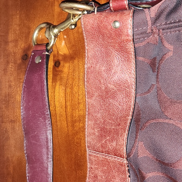 COACH Handbag - Picture 12 of 14